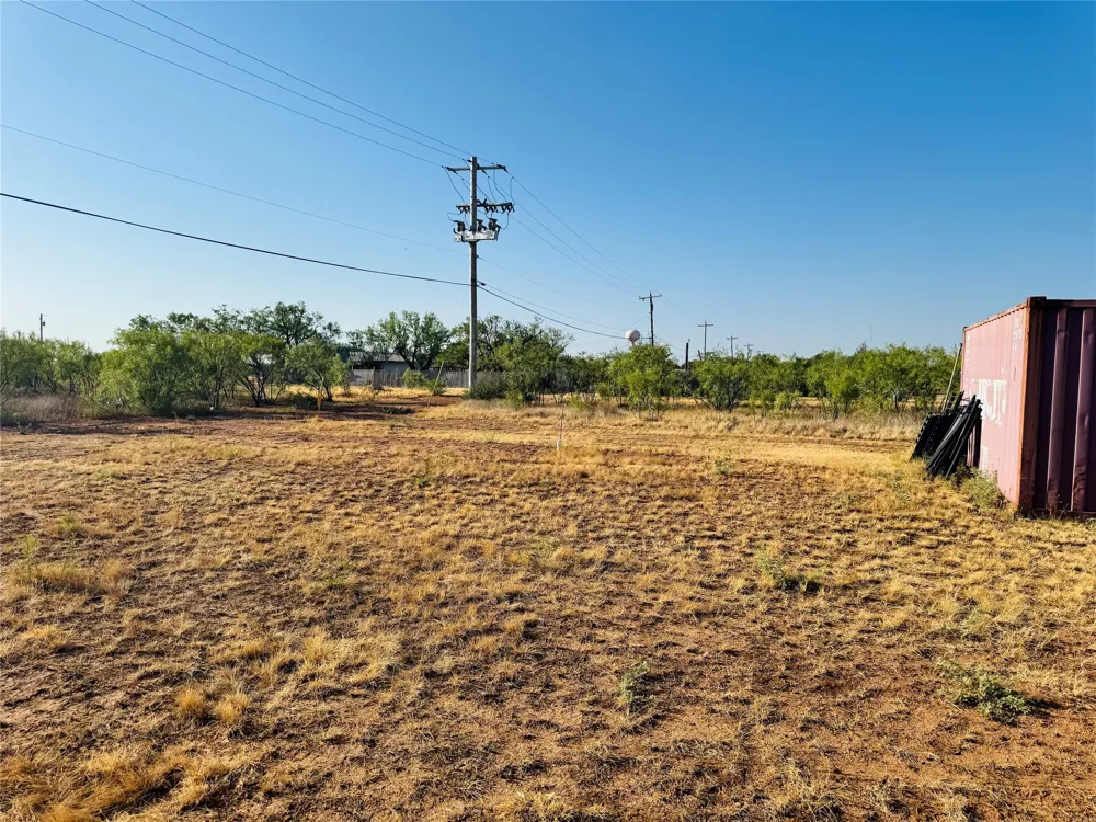 225 AVE J Anson, TX 79501