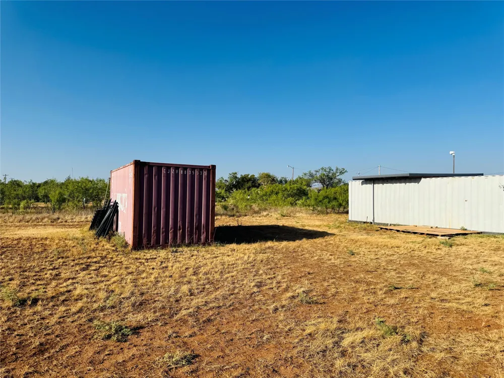 225 AVE J Anson, TX 79501