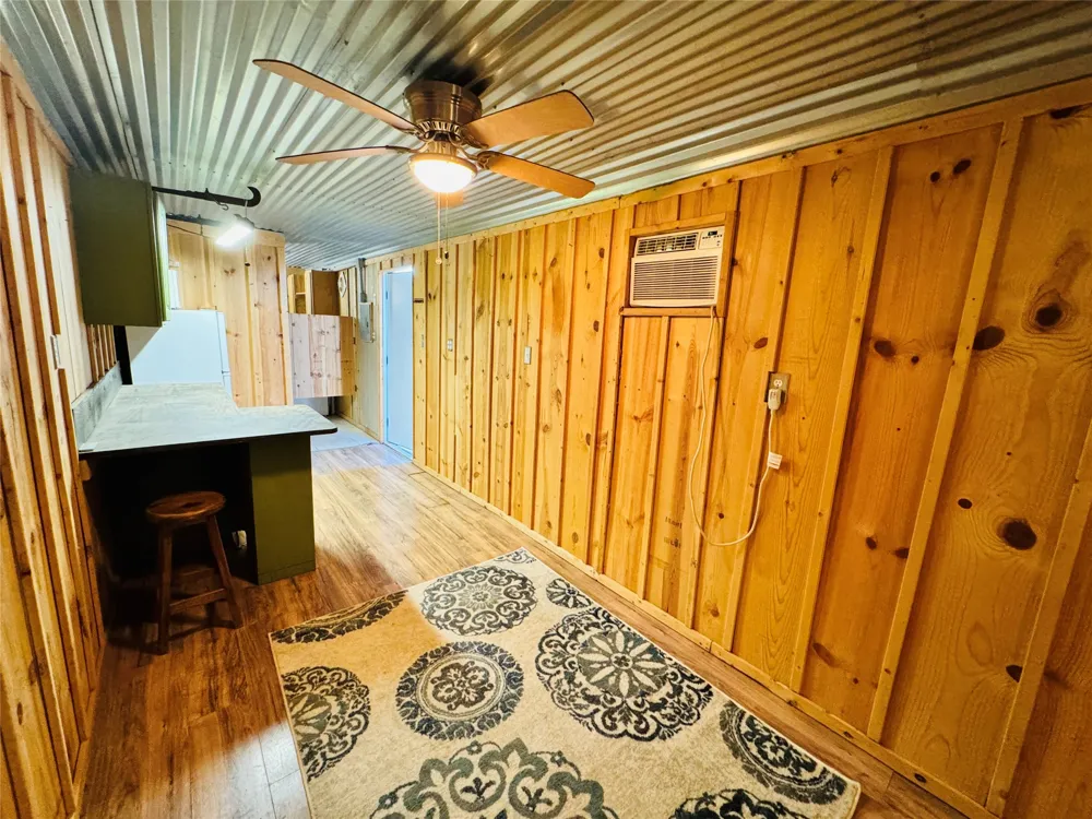 225 AVE J Anson, TX 79501