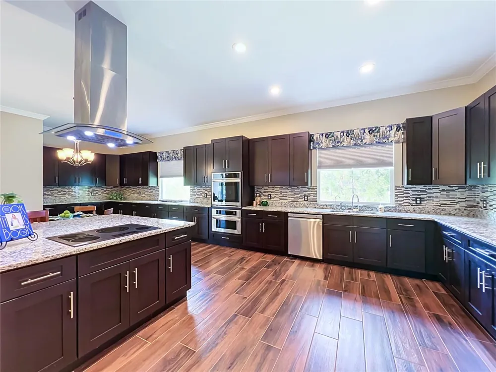 19504 ROBERTSON STREET Orlando, FL 32833