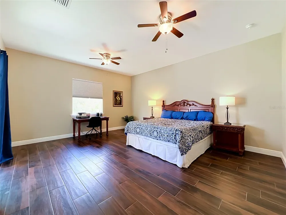 19504 ROBERTSON STREET Orlando, FL 32833