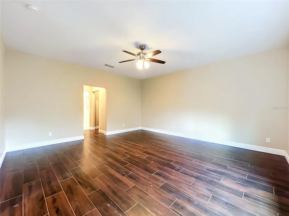 19504 ROBERTSON STREET Orlando, FL 32833