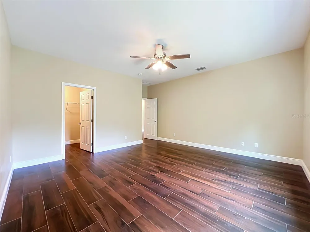 19504 ROBERTSON STREET Orlando, FL 32833