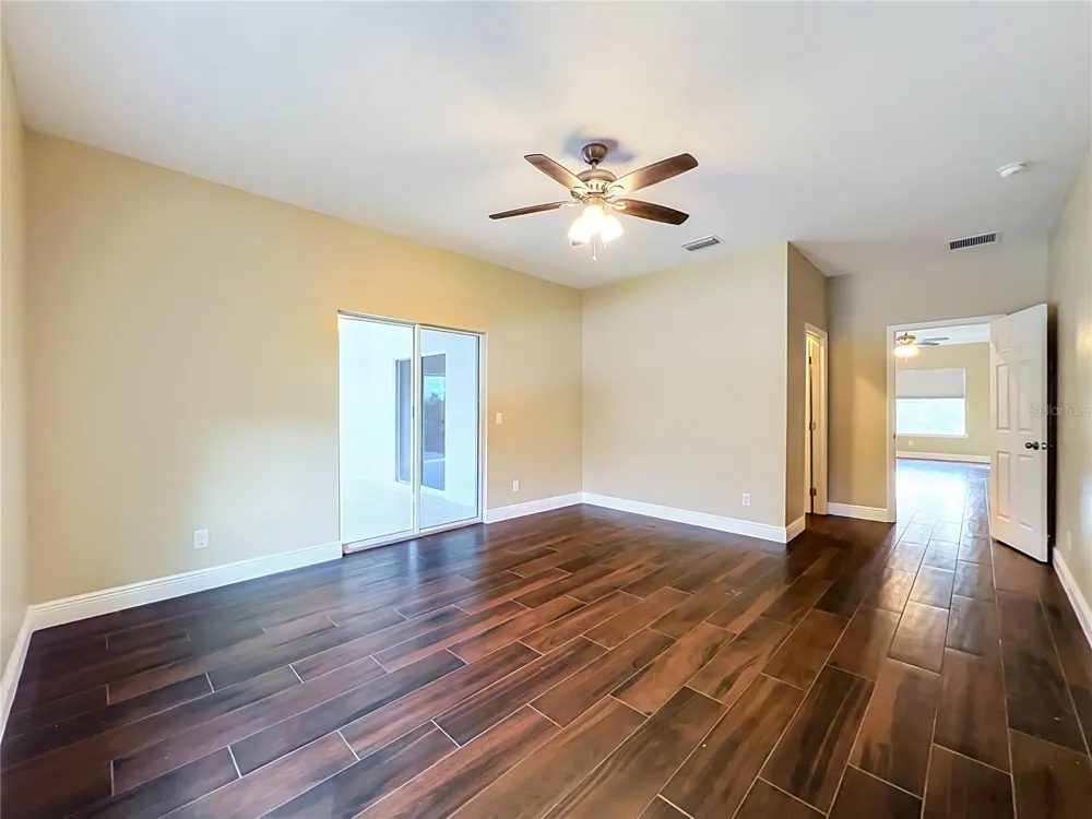 19504 ROBERTSON STREET Orlando, FL 32833