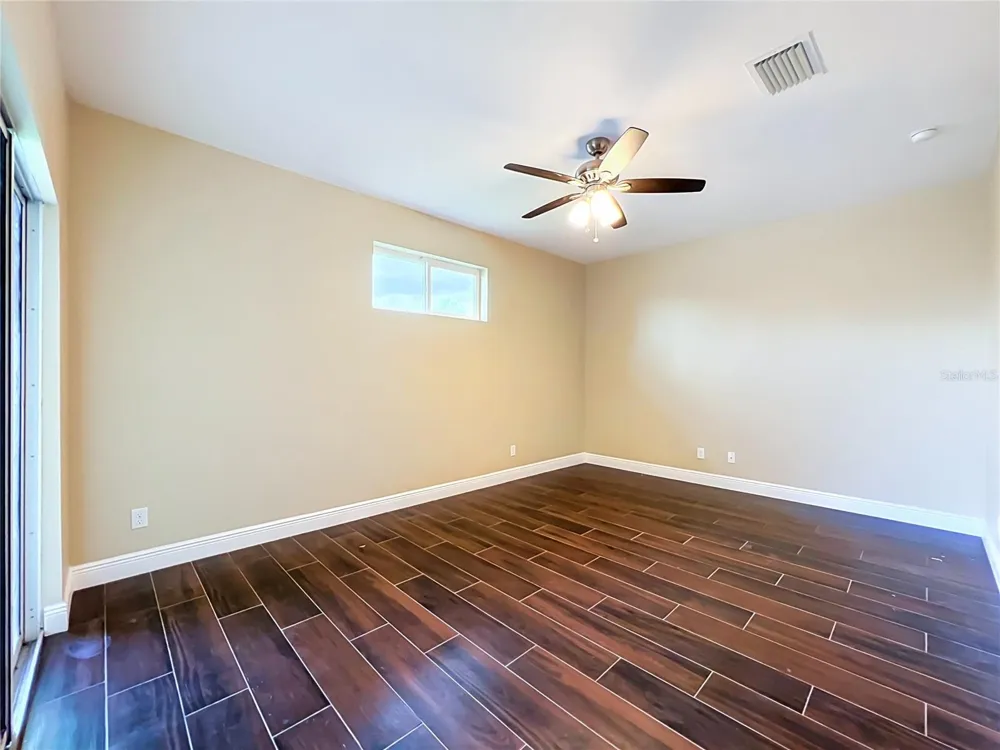 19504 ROBERTSON STREET Orlando, FL 32833