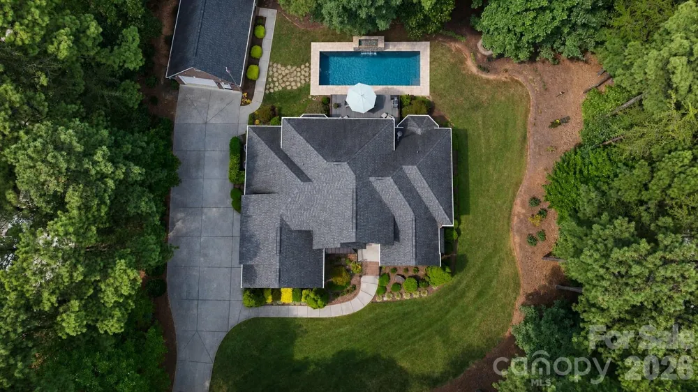 7282 James Court Denver, NC 28037