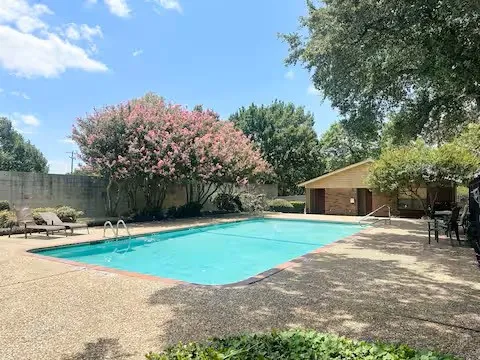 2240 TARPLEY ROAD #284 Carrollton, TX 75006