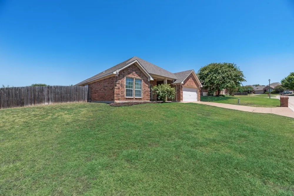 112 Singletree Lane Willow Park, TX 76087