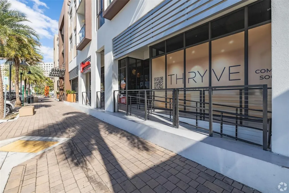 1 Curtiss Pkwy #313 Miami Springs, FL 33166