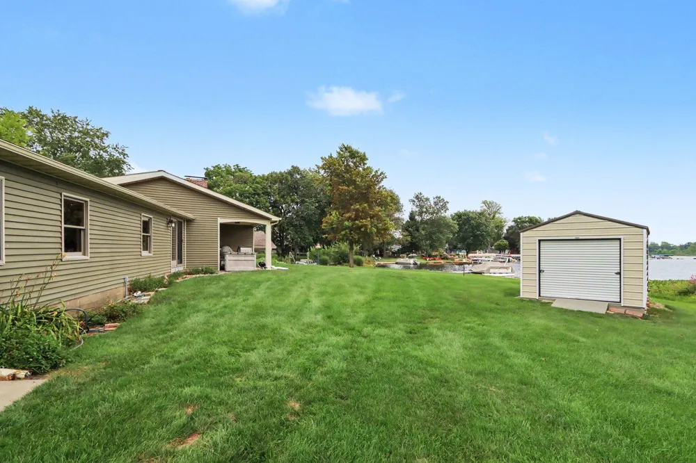 46726 Prospect Drive Decatur, MI 49045