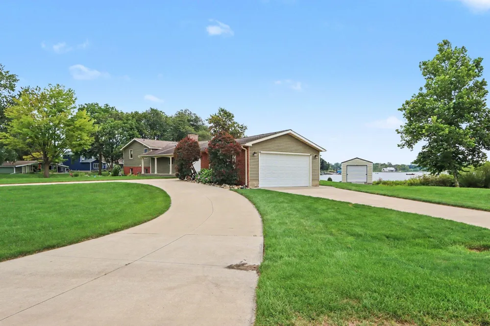 46726 Prospect Drive Decatur, MI 49045