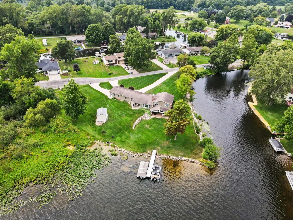 46726 Prospect Drive Decatur, MI 49045