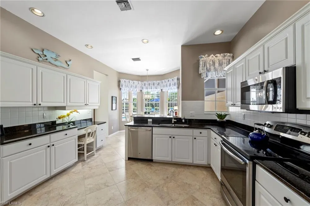 28741 Megan Drive Bonita Springs, FL 34135