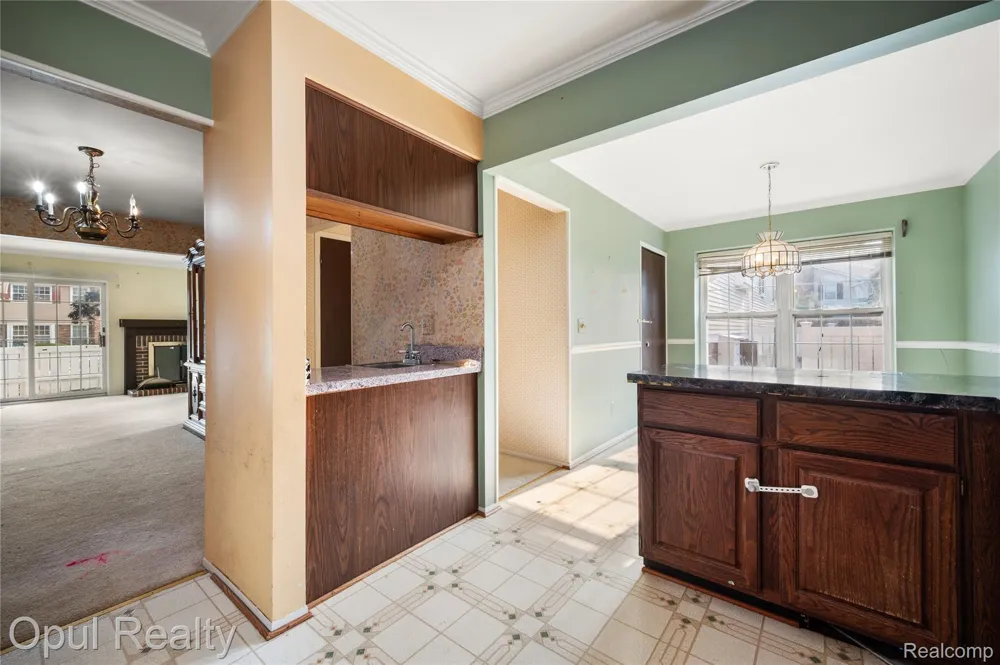 20831 W Glen Haven Circle Novi City, MI 48167
