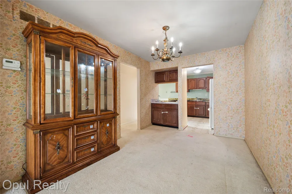 20831 W Glen Haven Circle Novi City, MI 48167