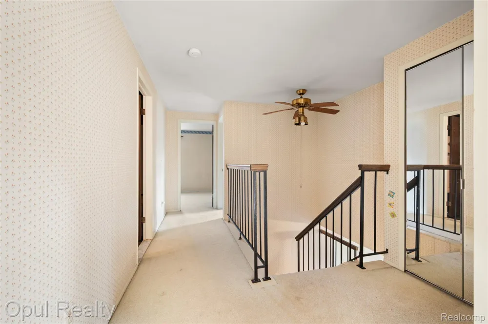 20831 W Glen Haven Circle Novi City, MI 48167