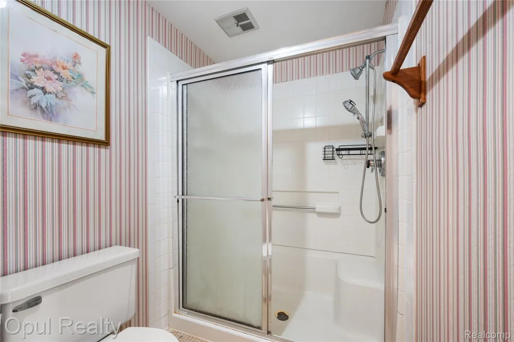 20831 W Glen Haven Circle Novi City, MI 48167