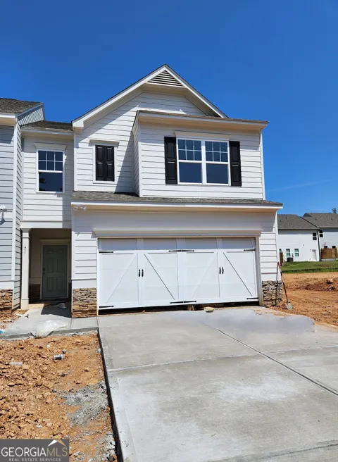 71 Umber LN