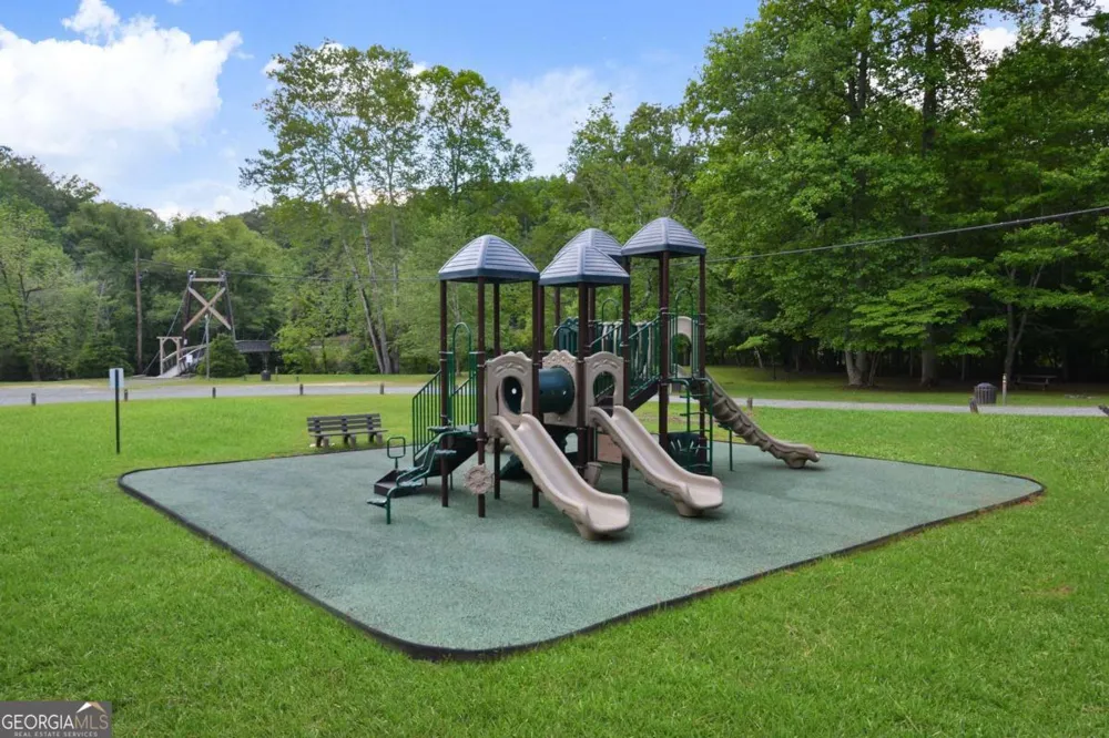 62 Spalding CT Ellijay, GA 30540