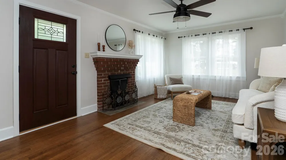 3308 16th Street NE Hickory, NC 28601