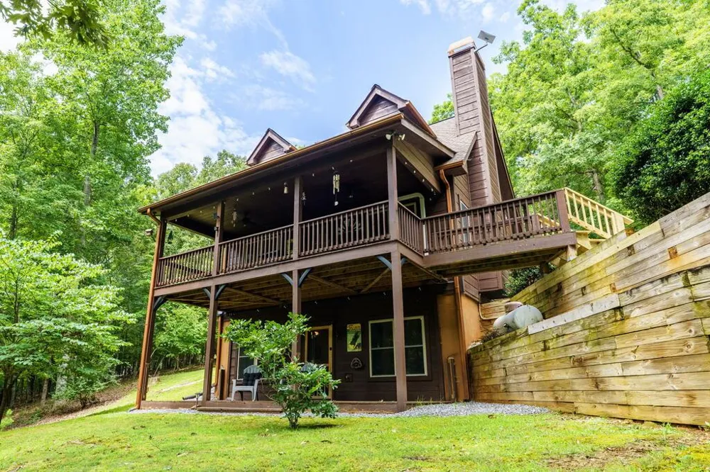 213 Echo Hill Drive Hayesville, NC 28904