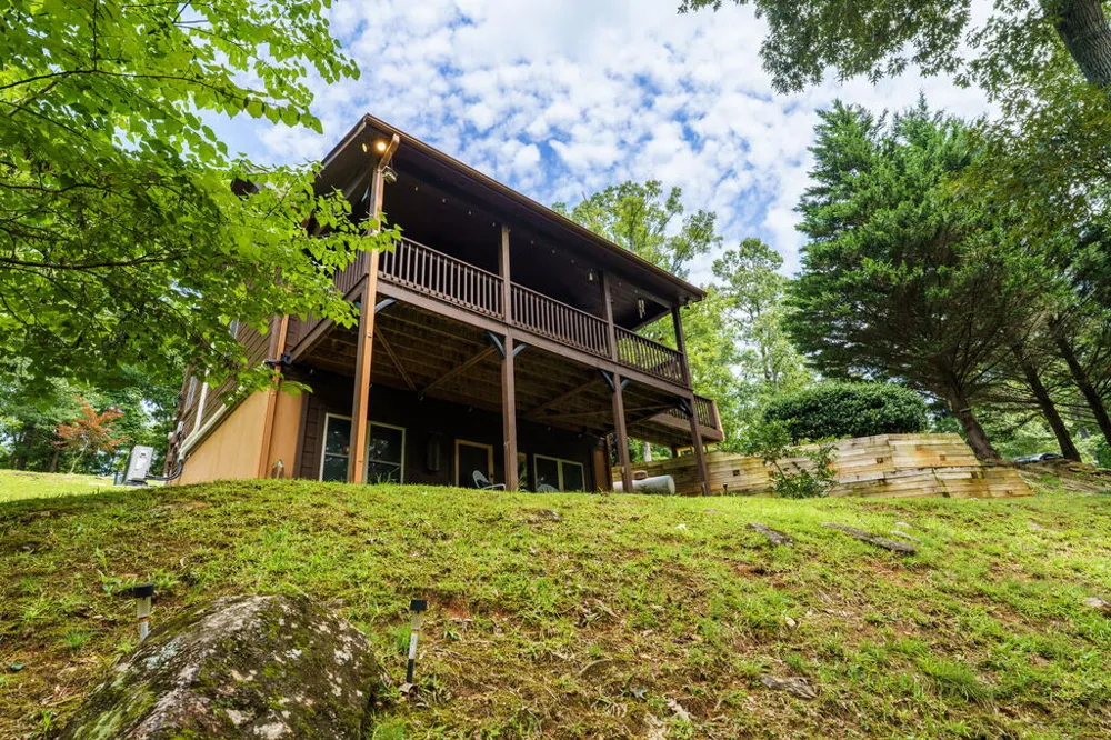 213 Echo Hill Drive Hayesville, NC 28904