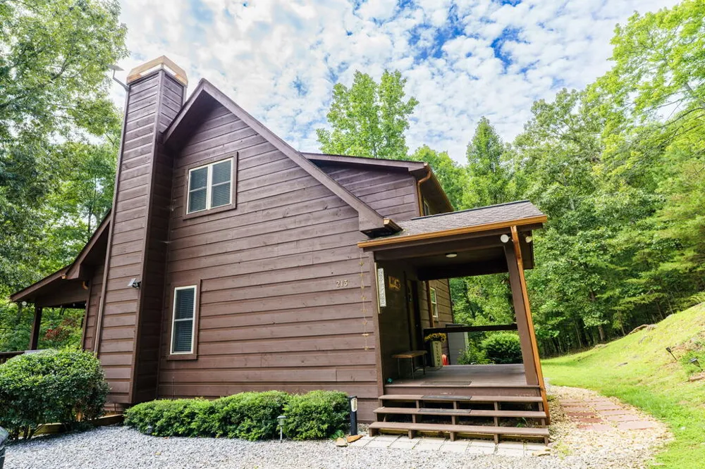 213 Echo Hill Drive Hayesville, NC 28904