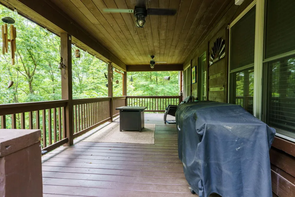 213 Echo Hill Drive Hayesville, NC 28904
