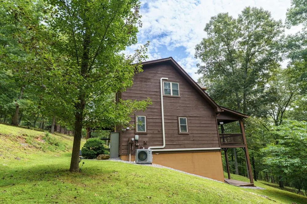 213 Echo Hill Drive Hayesville, NC 28904