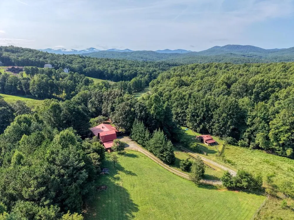 4782 Squirrel Hunting Road Morganton, GA 30560