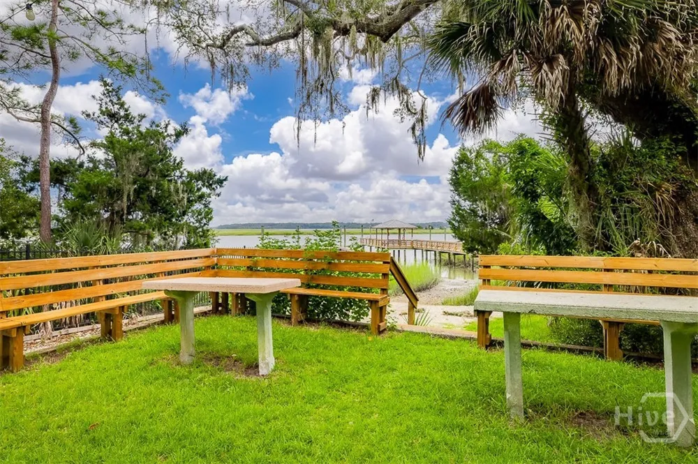 38 Noble Glen Drive Savannah, GA 31406