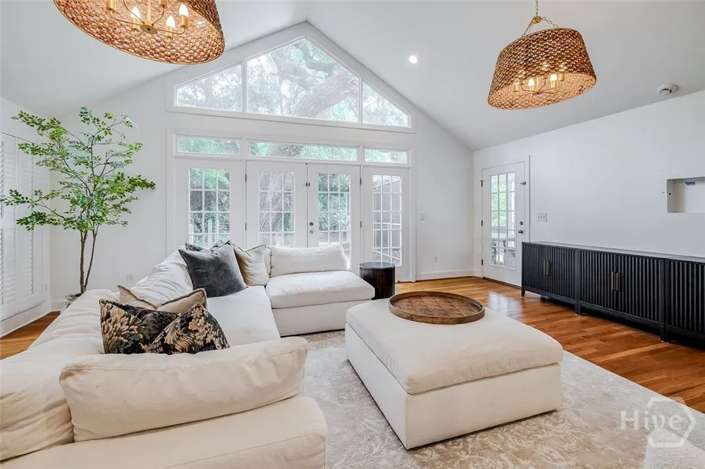 38 Noble Glen Drive Savannah, GA 31406