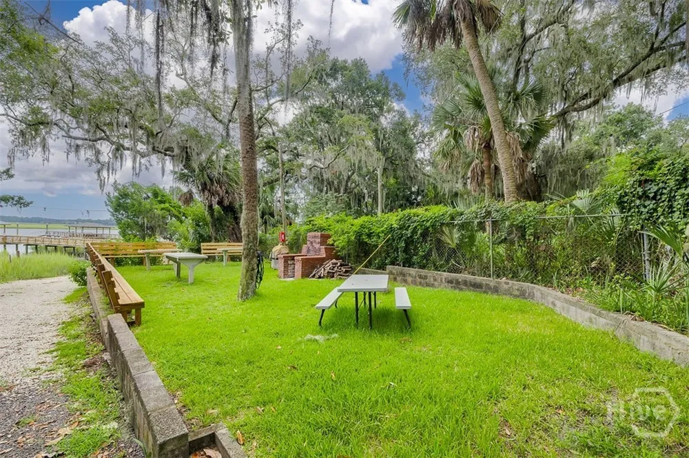 38 Noble Glen Drive Savannah, GA 31406