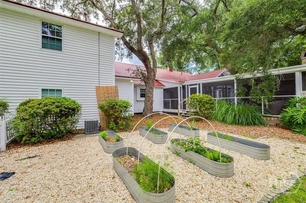 38 Noble Glen Drive Savannah, GA 31406