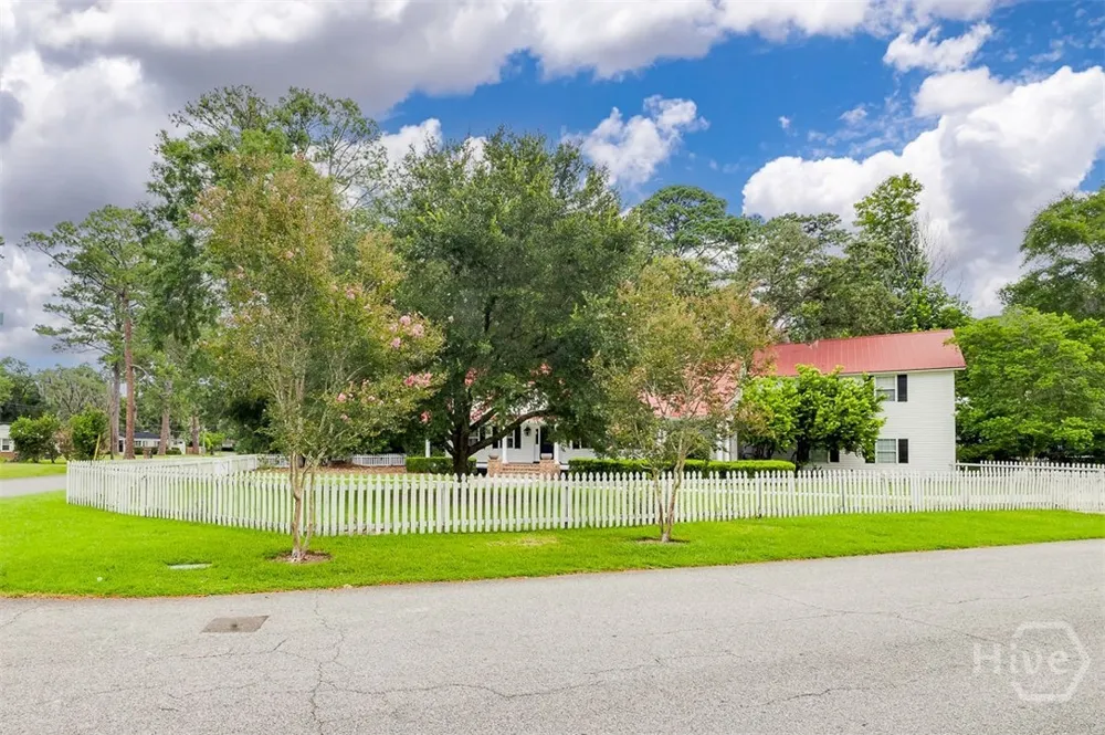 38 Noble Glen Drive Savannah, GA 31406