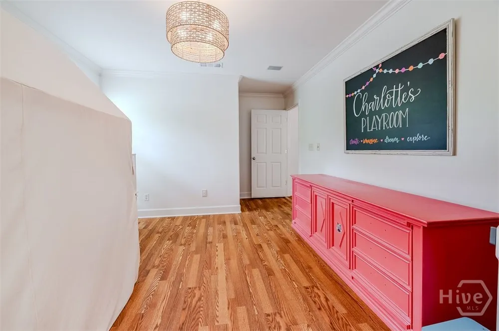 38 Noble Glen Drive Savannah, GA 31406