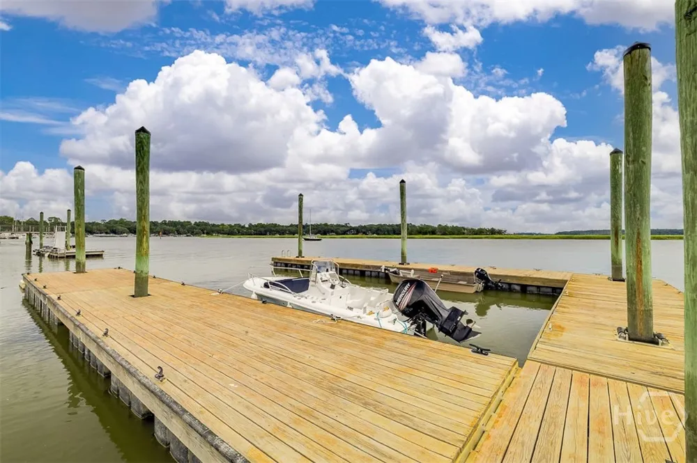 38 Noble Glen Drive Savannah, GA 31406