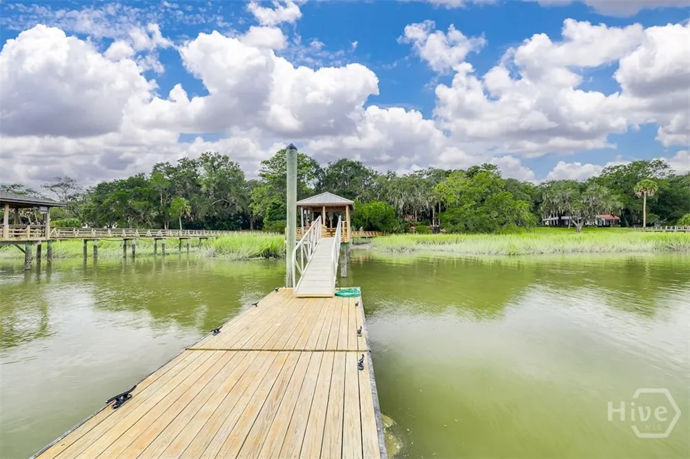38 Noble Glen Drive Savannah, GA 31406