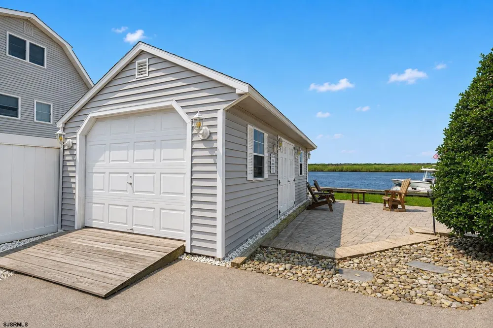 1033 Somers Point Road Egg Harbor Township, NJ 08234