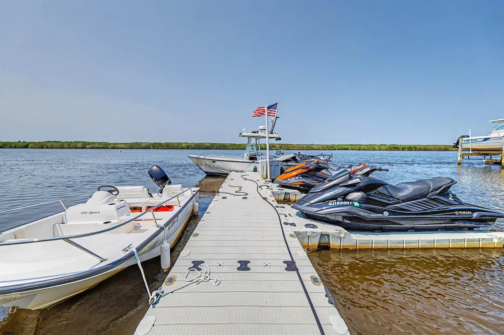 1033 Somers Point Road Egg Harbor Township, NJ 08234