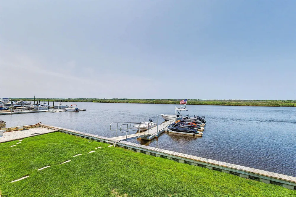 1033 Somers Point Road Egg Harbor Township, NJ 08234