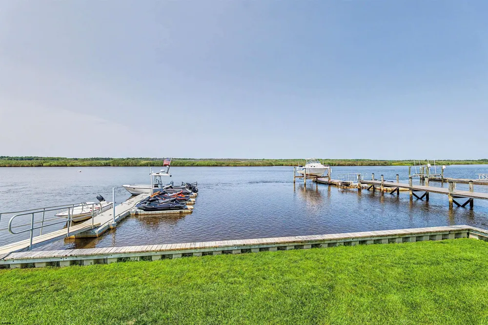 1033 Somers Point Road Egg Harbor Township, NJ 08234