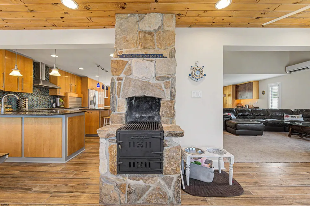 1033 Somers Point Road Egg Harbor Township, NJ 08234