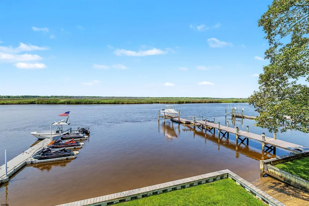 1033 Somers Point Road Egg Harbor Township, NJ 08234