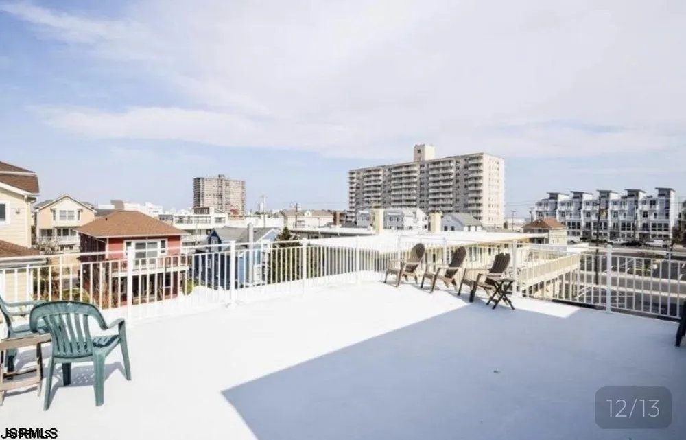 21 S Madison Ave Margate, NJ 08402