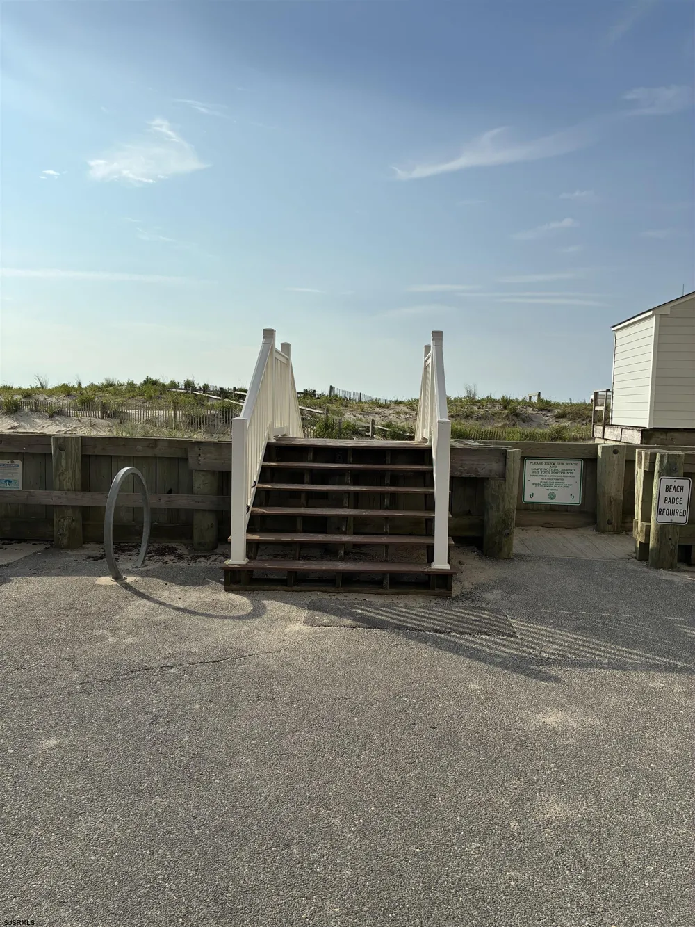 21 S Madison Ave Margate, NJ 08402