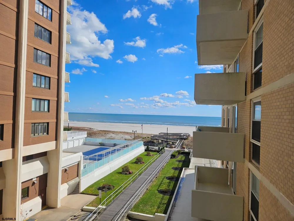 101 S Plaza Pl Atlantic City, NJ 08401