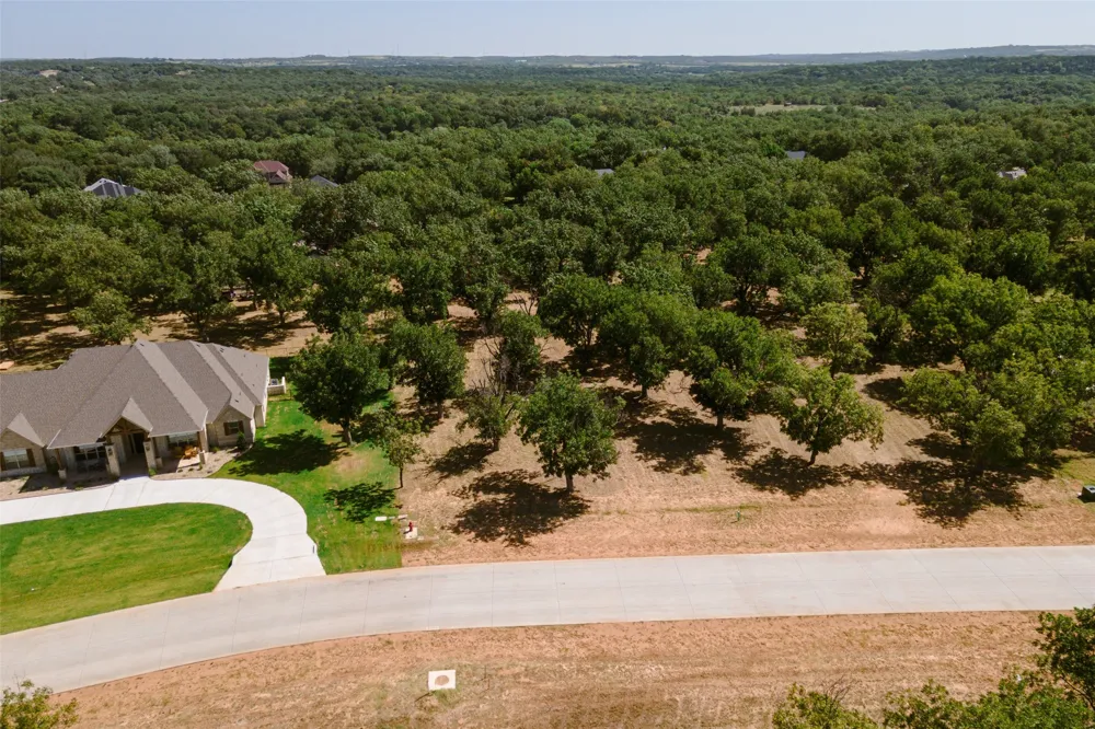 1160 E Landings Granbury, TX 76049