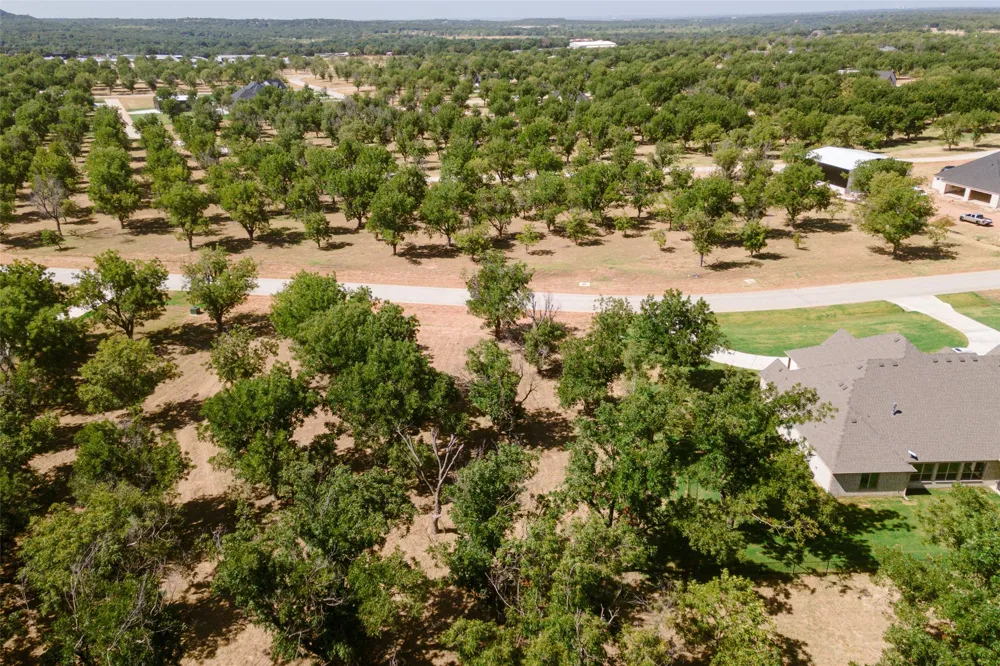 1160 E Landings Granbury, TX 76049