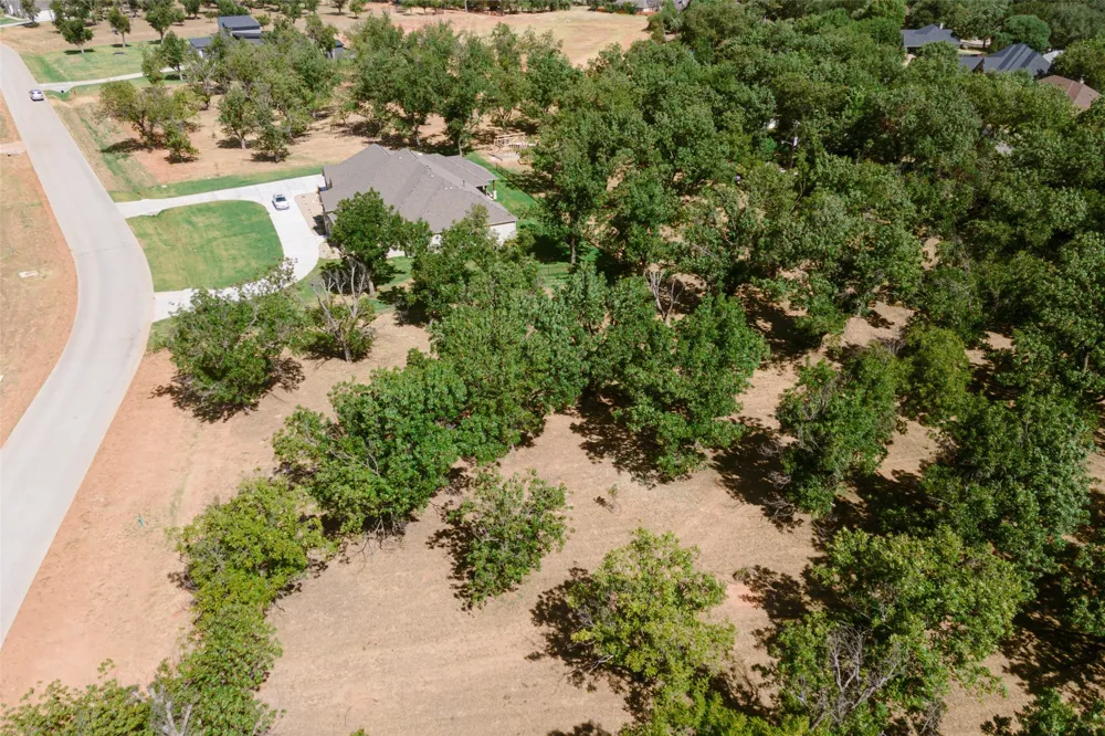 1160 E Landings Granbury, TX 76049